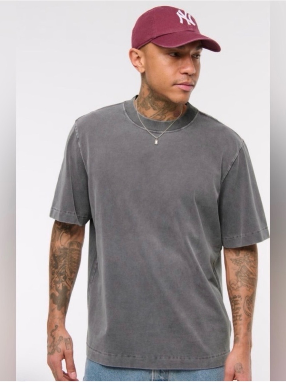 Abercrombie & Fitch Polished Short Sleeve Tee. Size XL